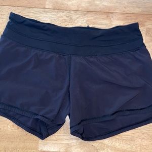 Lululemon black shorts